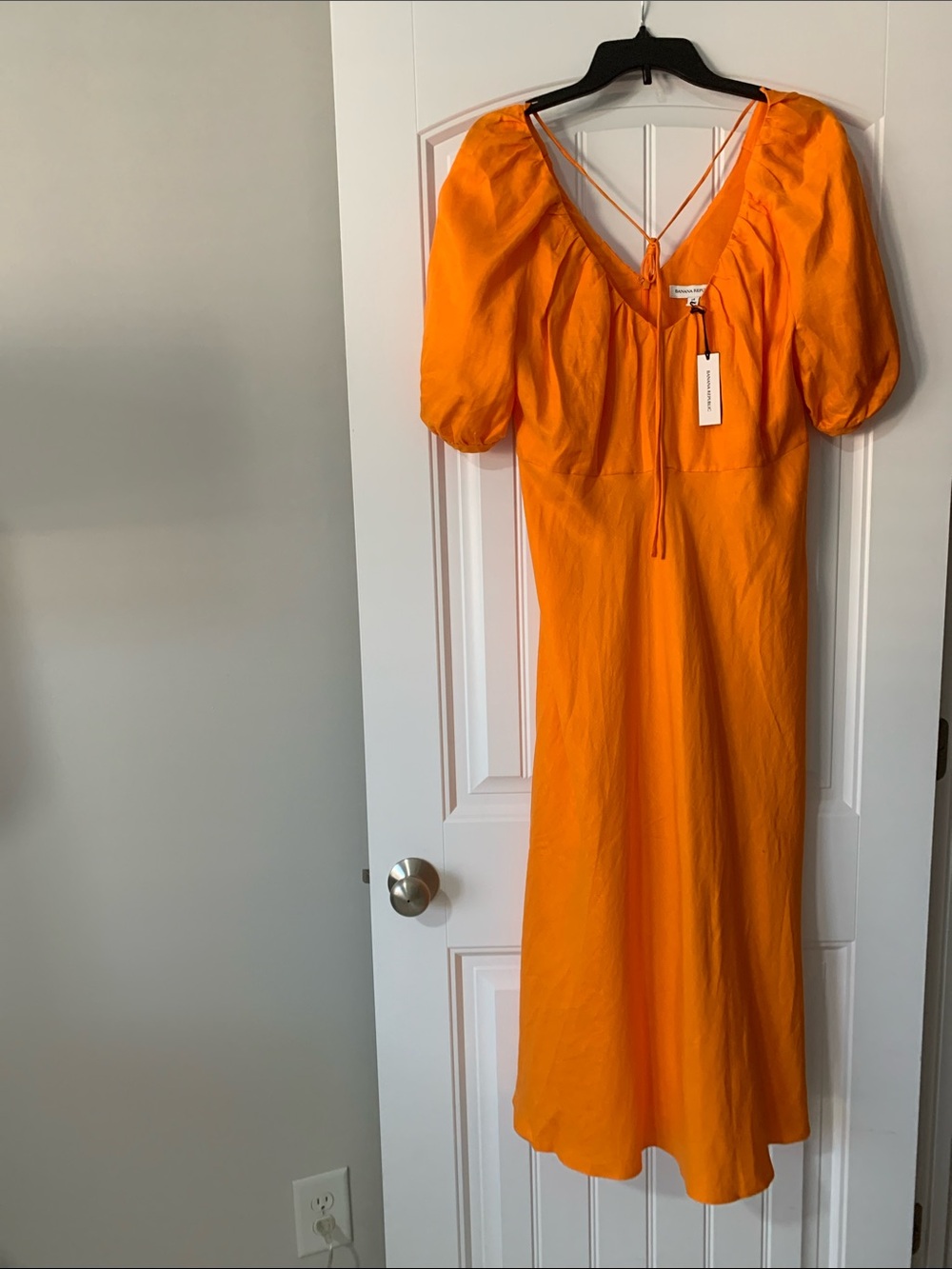 Banana Republic Linen Midi Dress with  Puff-Sleeves